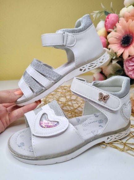 Meiteņu sandales ar gaismiņām