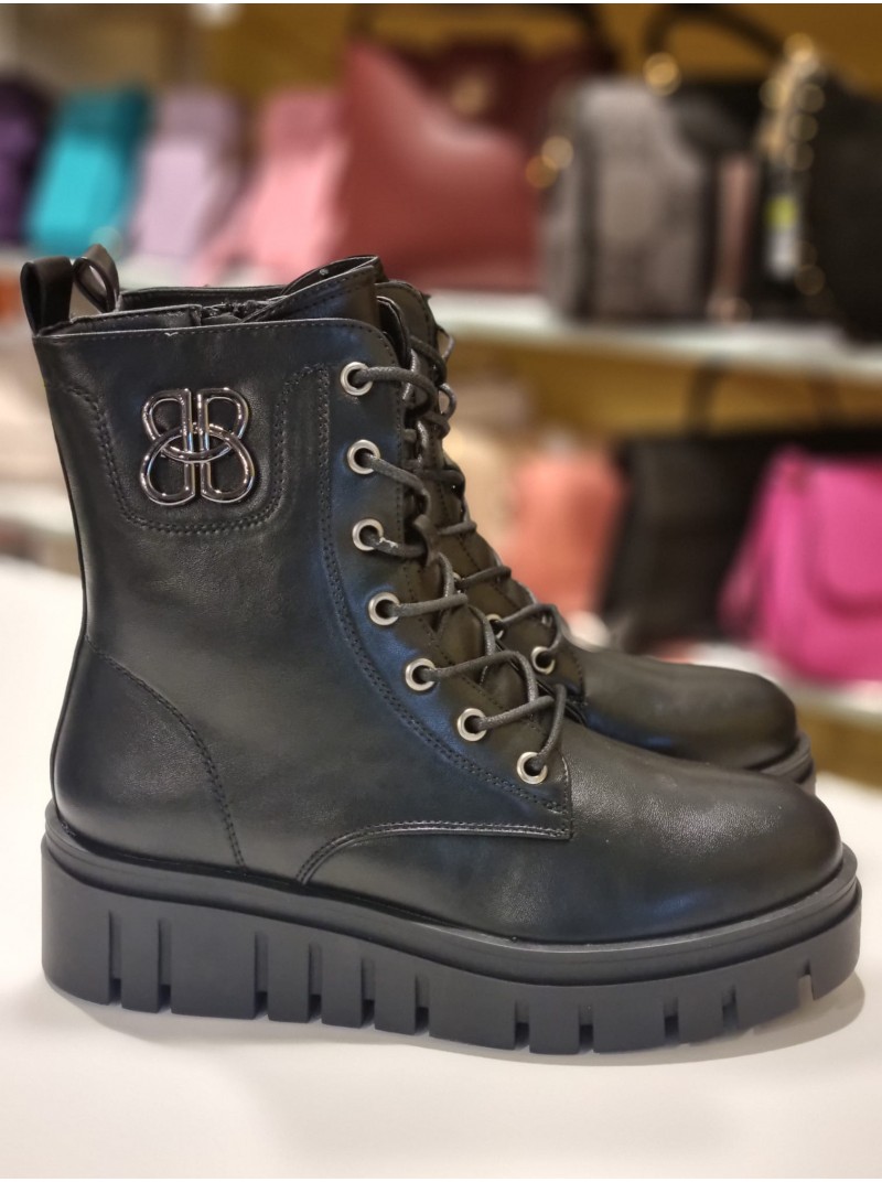 Puszābaki uz platformas