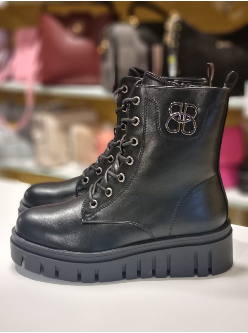 Puszābaki uz platformas