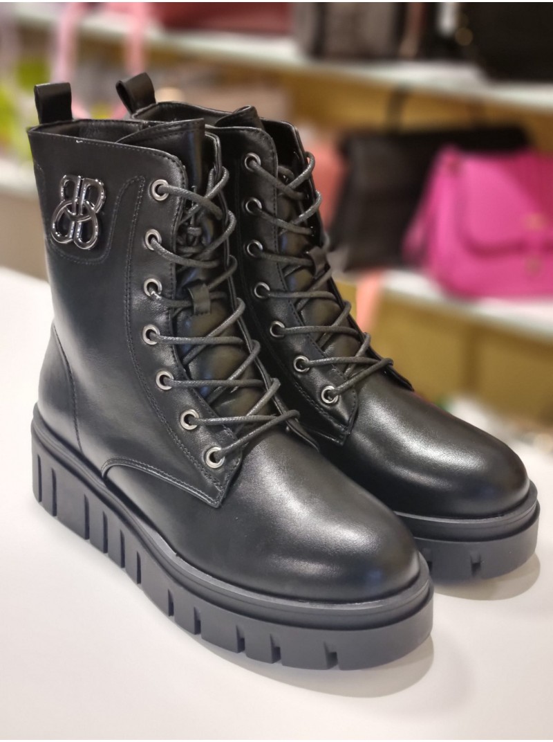 Puszābaki uz platformas