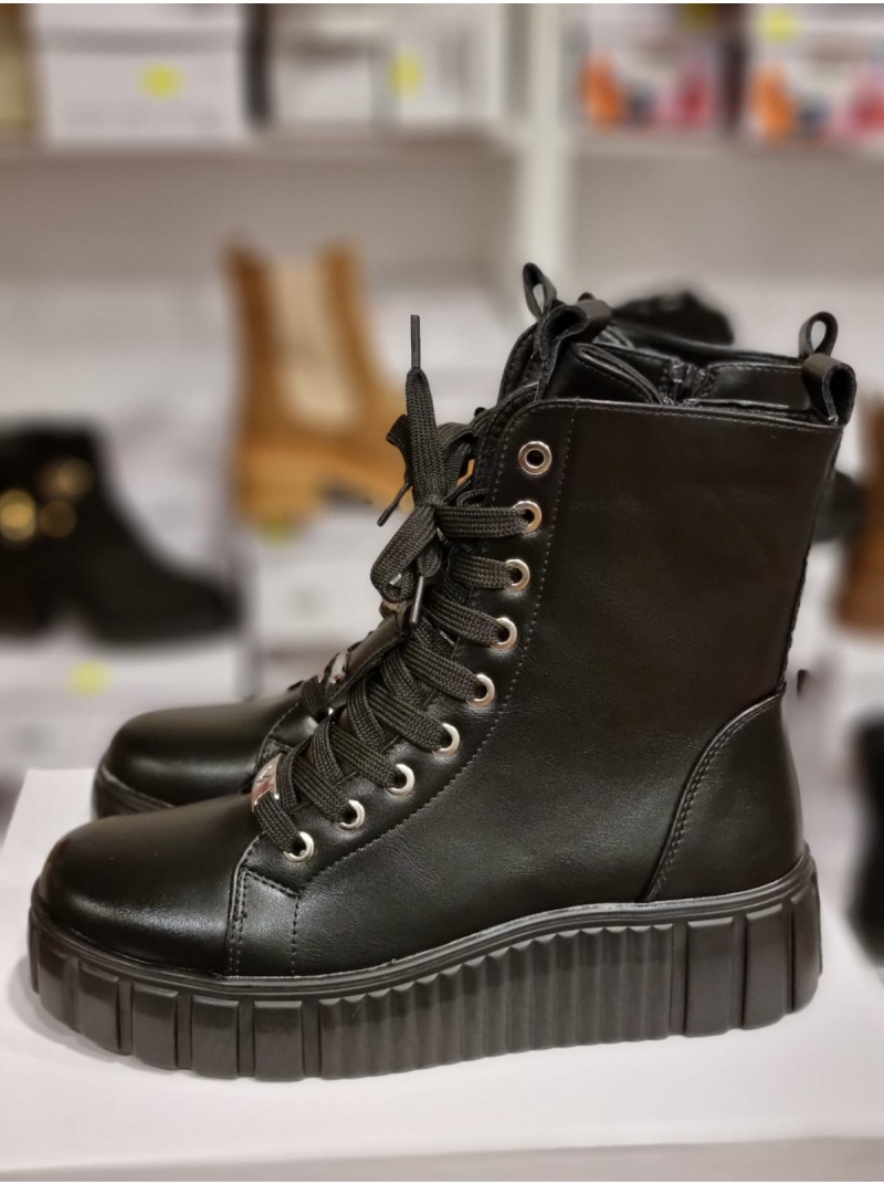 Puszābaki uz platformas