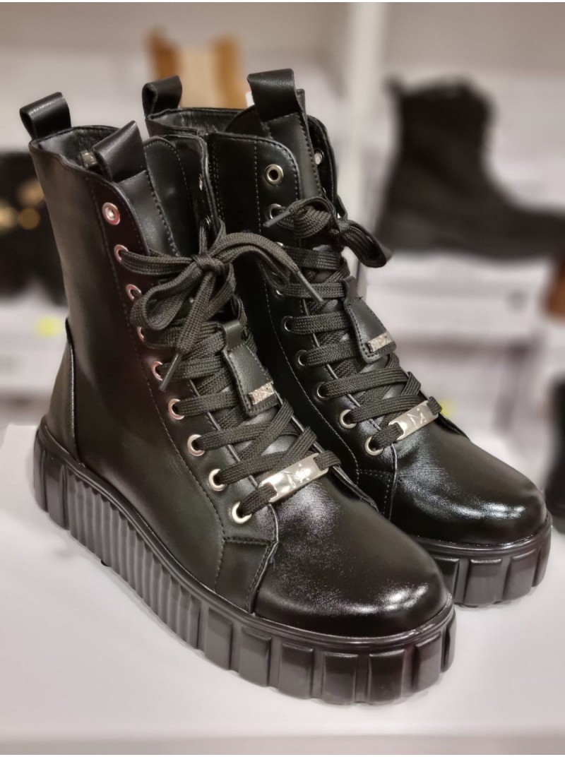 Puszābaki uz platformas