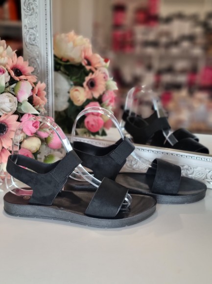 Sandales