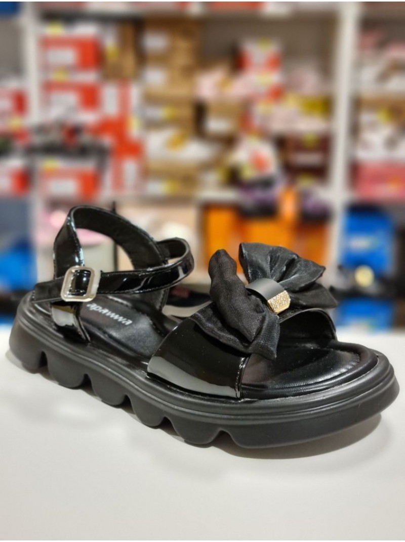 Meiteņu sandales