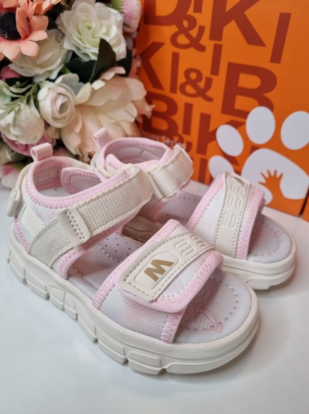 Meiteņu sandales