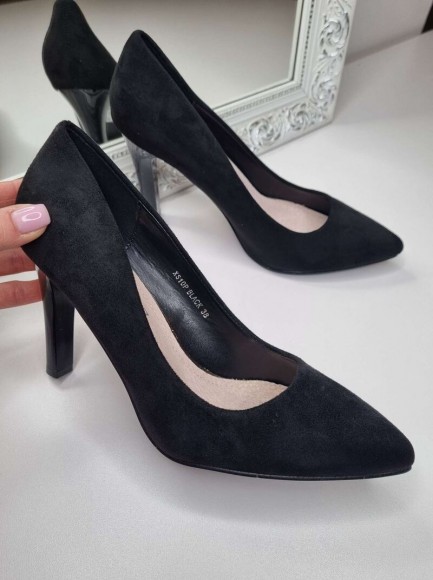 Augstpapēžu kurpes